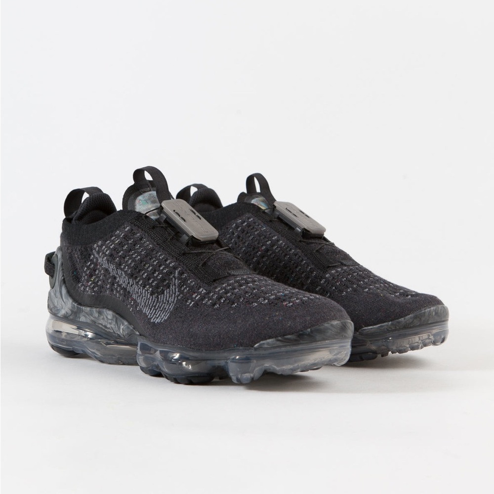 Nike VaporMax 2020 FK Flyknit Flyers Sneakers in Black and Dark Grey